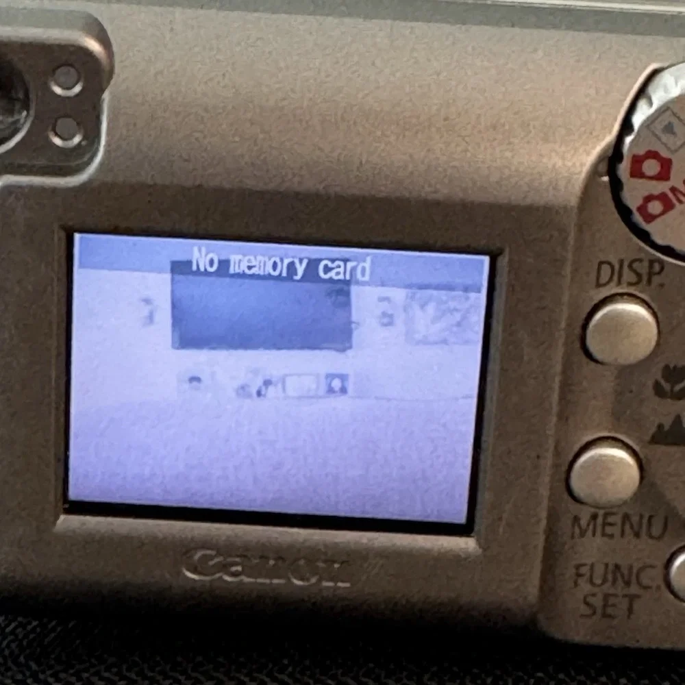 Canon PowerShot A410 Digital y2k Camera 3.2MP Silver Compact Digicam WORKS